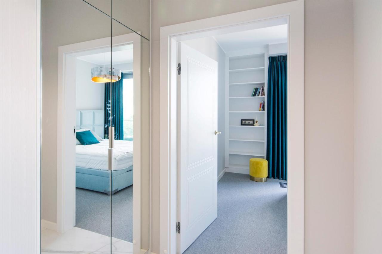 Yacht Park Rentyear Apartments Gdynia Esterno foto